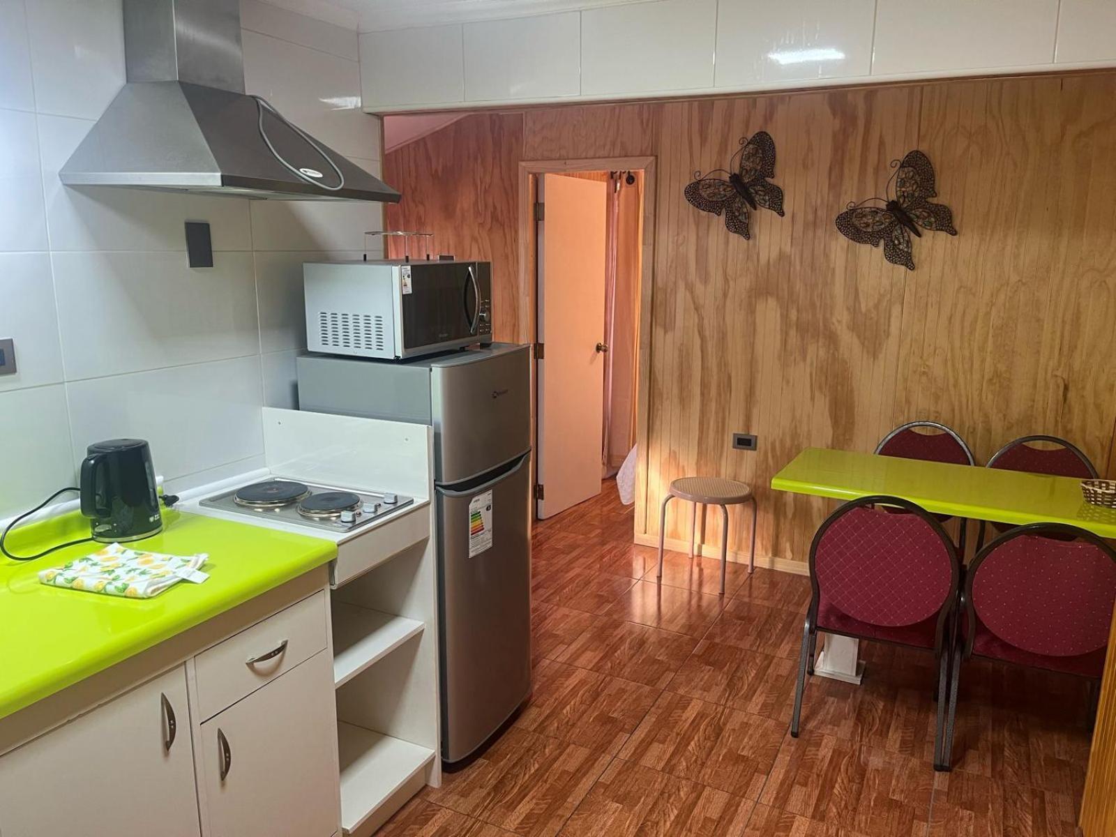 Hostal Espanol Coyhaique Ngoại thất bức ảnh